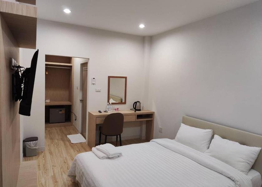 Kanchanaburi Province Tha Muang Large Double Room