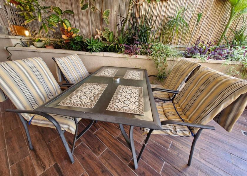  Tel Aviv balcony/terrace