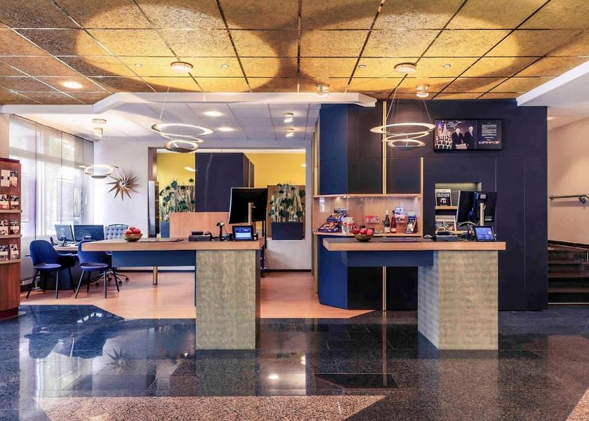 Bavaria Regensburg lobby