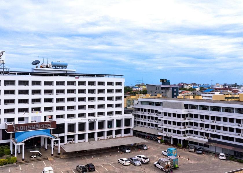 Nakhon Pathom nakhon pathom exterior view