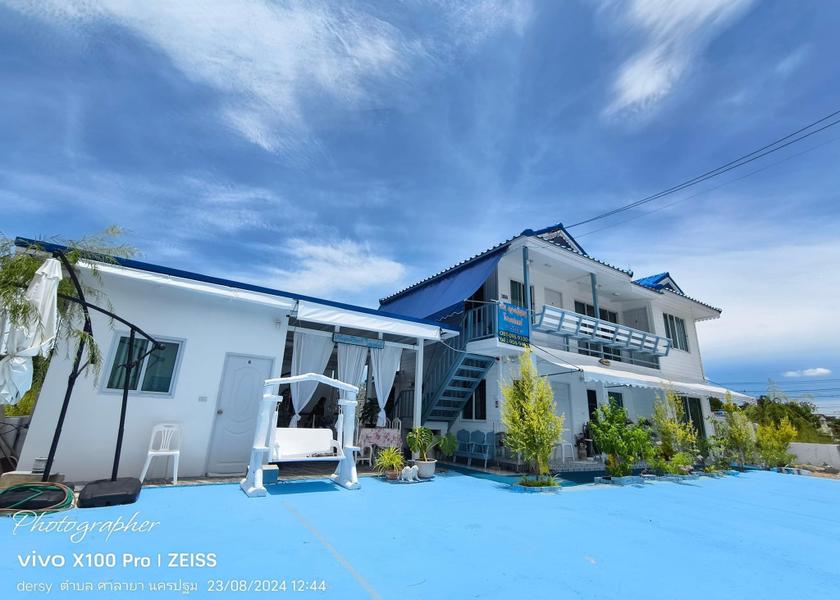 Nakhon Pathom Province Phutthamonthon exterior view