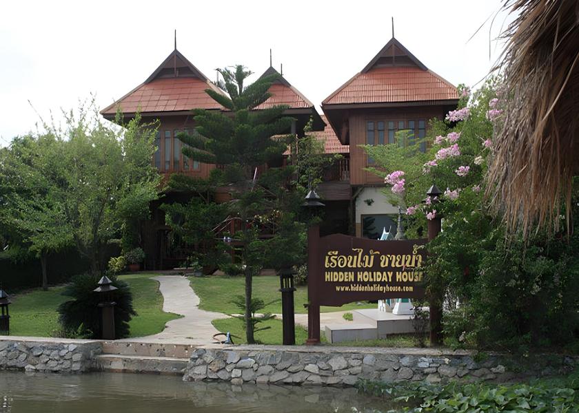 Nakhon Pathom nakhon pathom surrounding environment