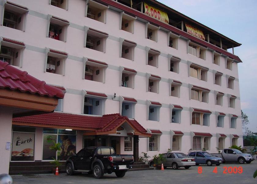 Nakhon Pathom nakhon pathom exterior view