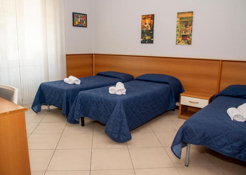 Lombardy Limbiate Triple Room