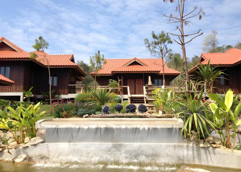 Loei Province Nong Hin exterior view