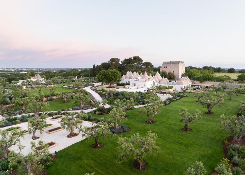Puglia Locorotondo garden