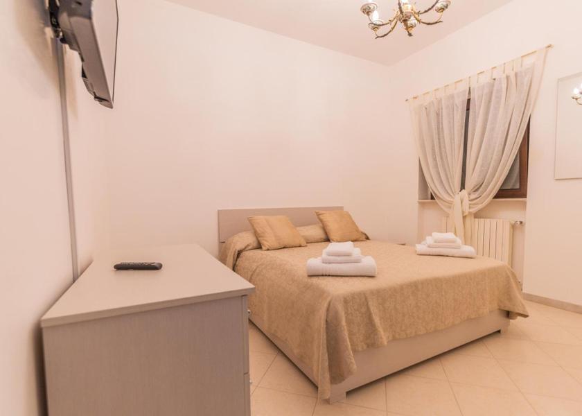 Puglia Locorotondo Deluxe Double Room with Shower