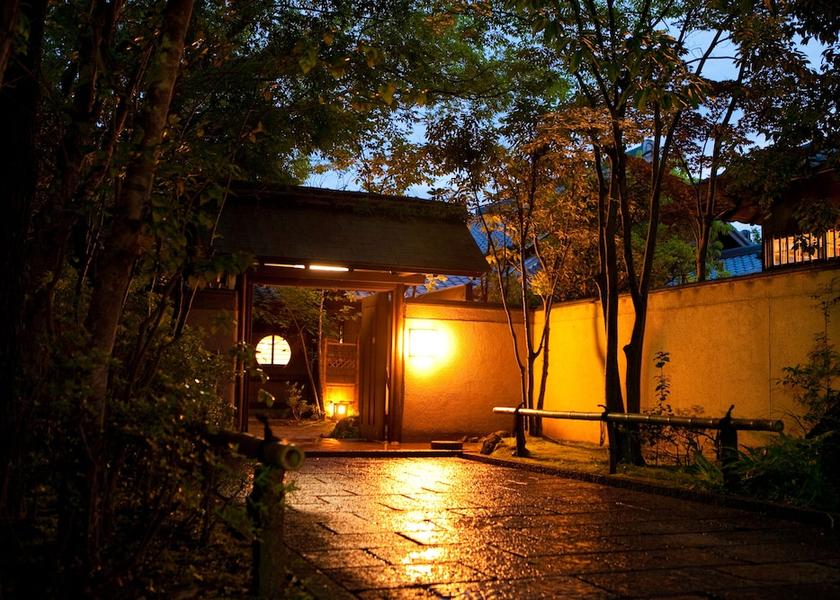 Oita Yufu Property entrance