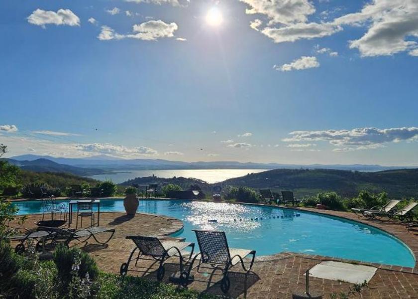Umbria Magione Surrounding environment