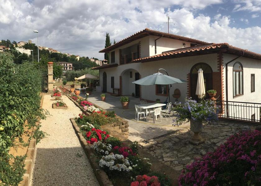 Tuscany Manciano exterior view