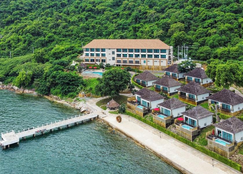 Chonburi Province Ko Sichang Exterior