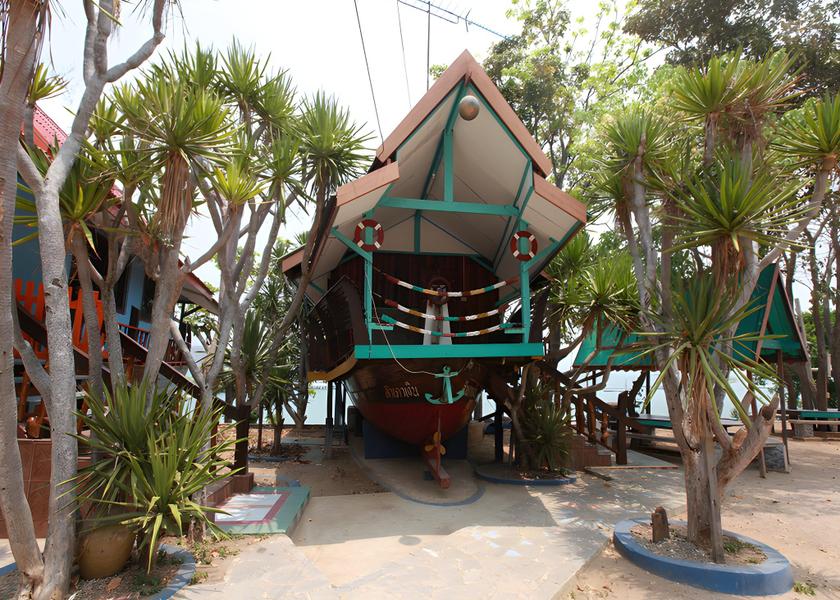 Chonburi Province Ko Sichang 
