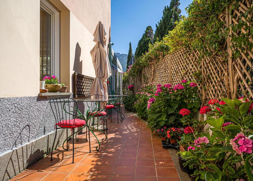 Tuscany Marciana Marina Garden
