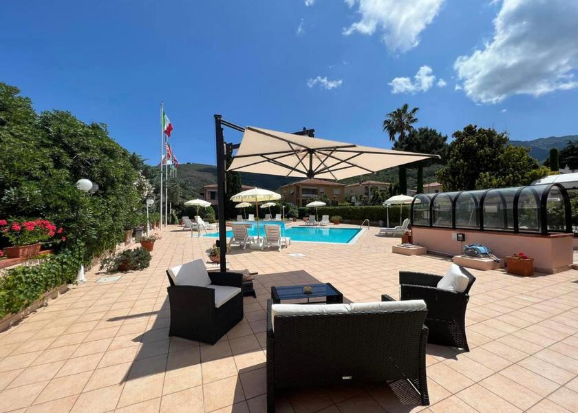 Tuscany Marciana Marina swimming pool