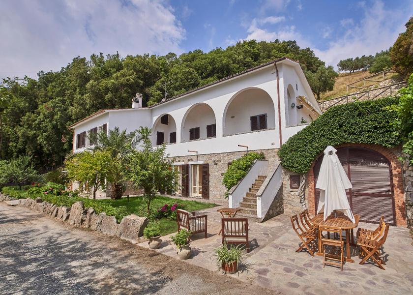 Tuscany Marciana Marina Hotel Exterior