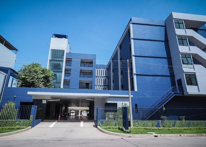 Chonburi Province Chonburi Front of property