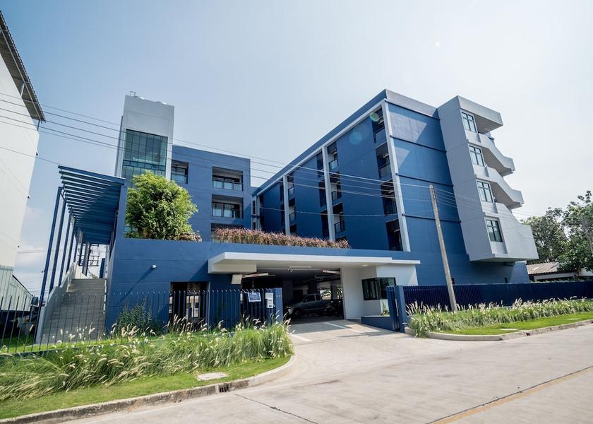Chonburi Province Chonburi Front of property