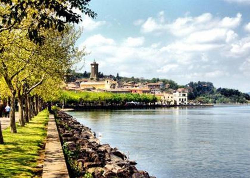Lazio Marta surrounding environment