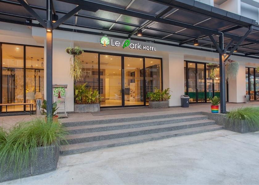 Nakhon Si Thammarat Province Thung Song Property entrance