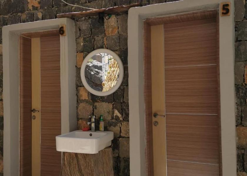 Ad Dakhiliyah ‍Governorate Nizwa bathroom