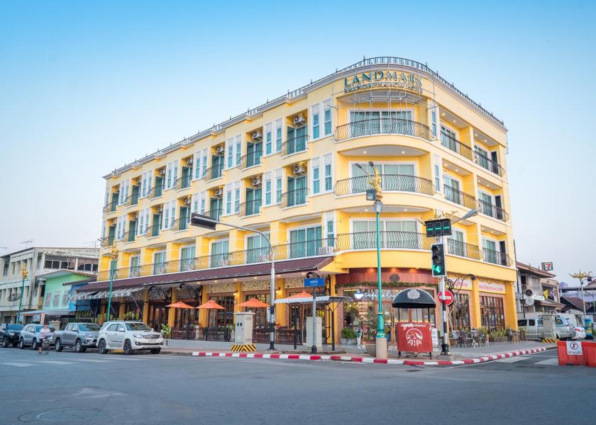 Nakhon Phanom Nakhon Phanom surrounding environment