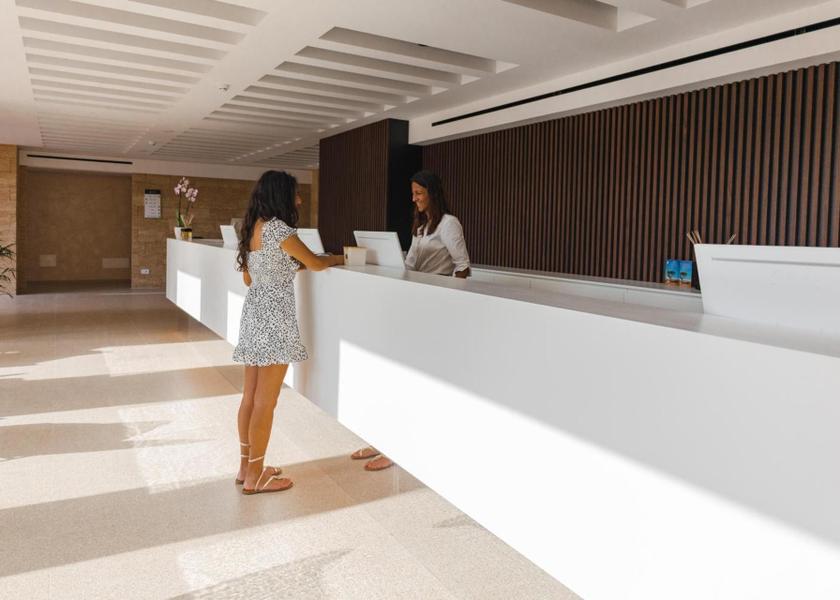 Puglia Melendugno lobby