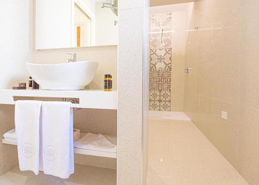 Puglia Melendugno Triple Standard