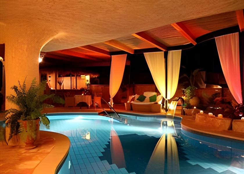  Had Nes swimming pool