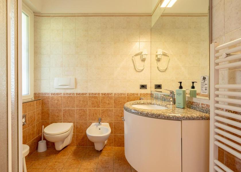 Lombardy Menaggio Double Room with Patio