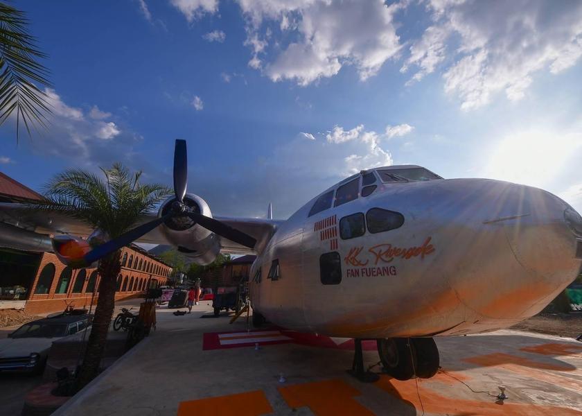Phetchaburi Phetchaburi interior view