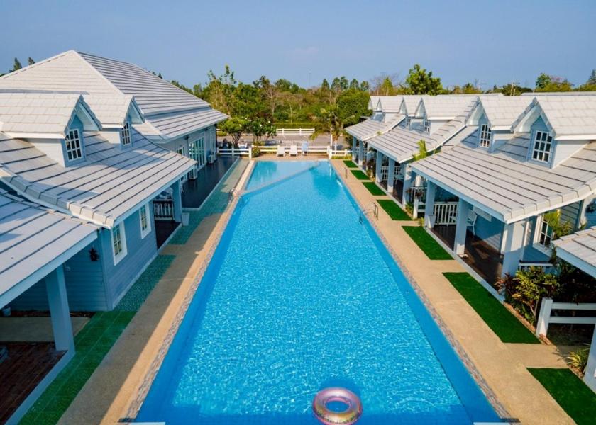 Phetchaburi Province Phetchaburi swimming pool [outdoor]