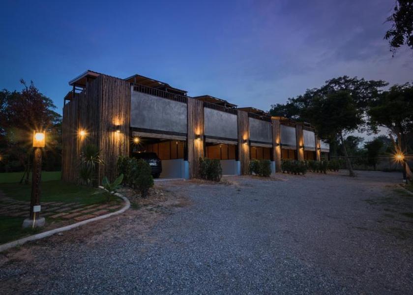 Phetchaburi Phetchaburi exterior view