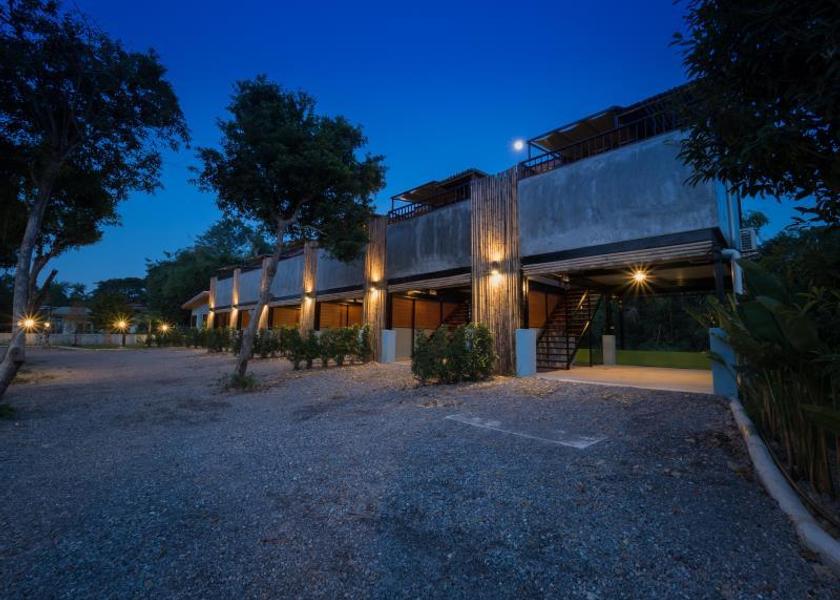 Phetchaburi Phetchaburi exterior view