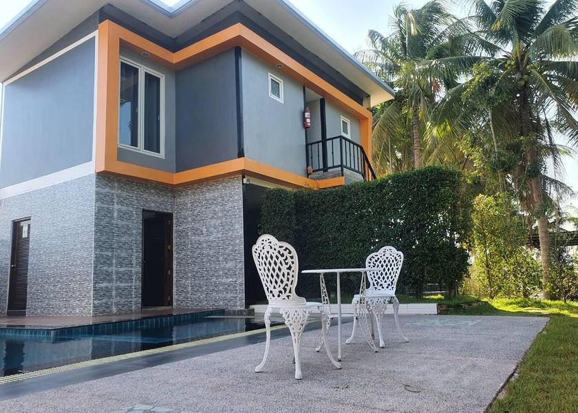 Phetchaburi Phetchaburi swimming pool