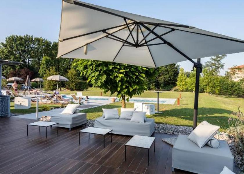 Lombardy Merone Swimming pool