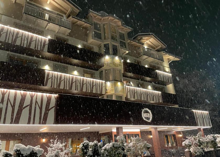 Trentino-Alto Adige Mezzana exterior view