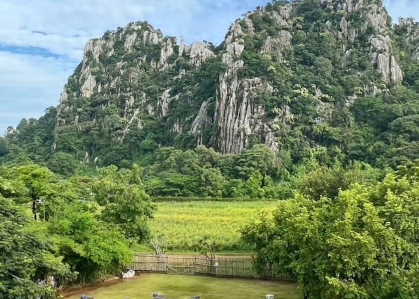Saraburi Province Kaeng Khoi Garden view