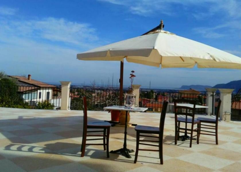 Sicily Monreale Balcony/terrace