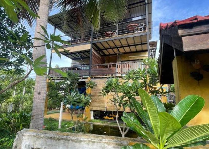Prachuap Khiri Khan Province Sam Roi Yot balcony/terrace
