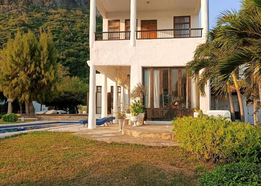 Prachuap Khiri Khan Prachuap Khiri Khan balcony/terrace