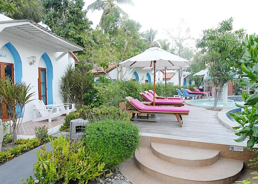 Prachuap Khiri Khan Prachuap Khiri Khan swimming pool