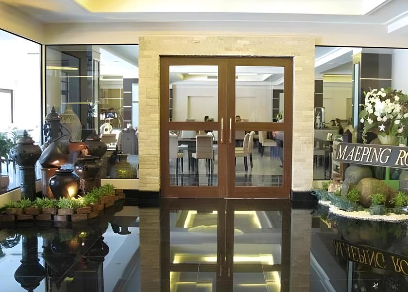 restaurant