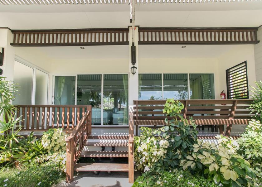 Chanthaburi Province Laem Sing Balcony/terrace