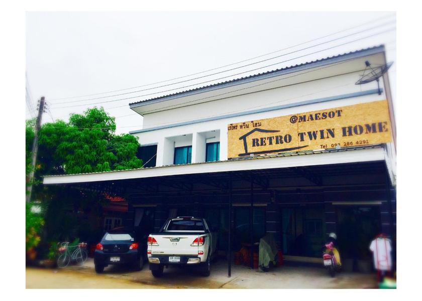 Tak Tak exterior view