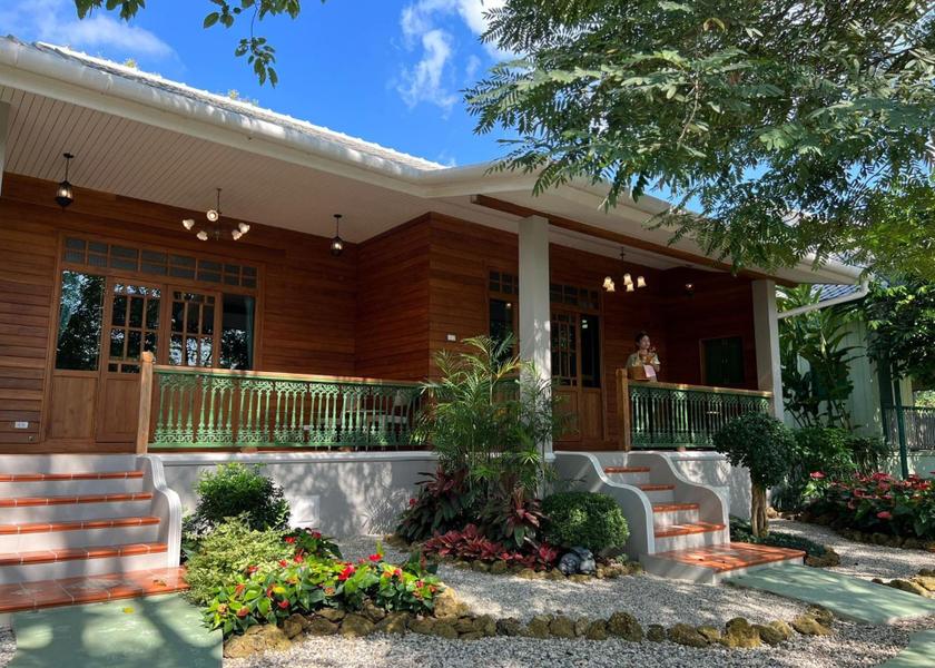 Lamphun Lamphun balcony/terrace