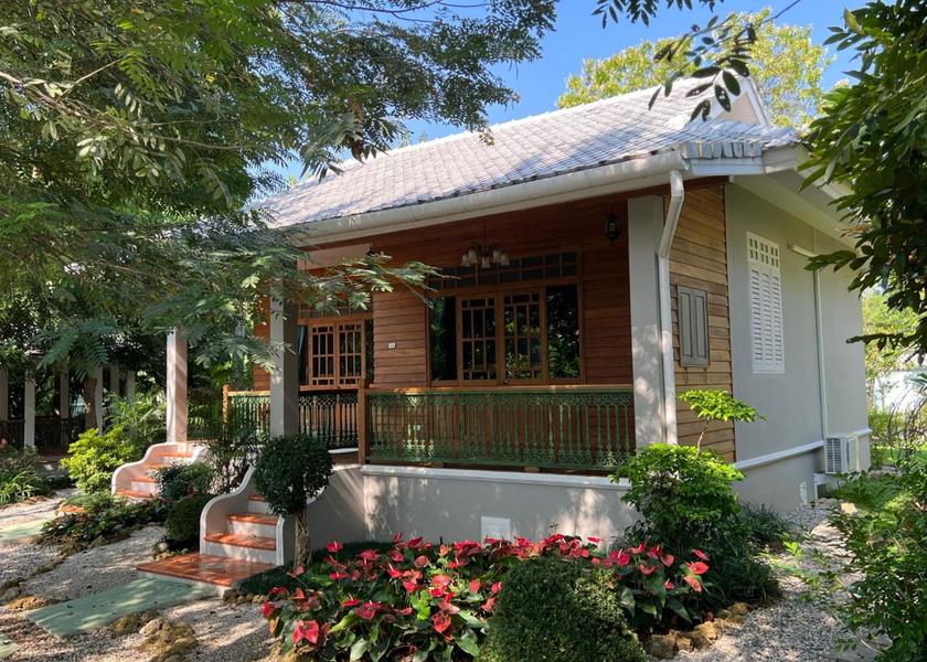 Lamphun Lamphun garden