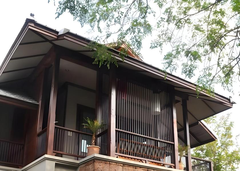 Lamphun Lamphun exterior view