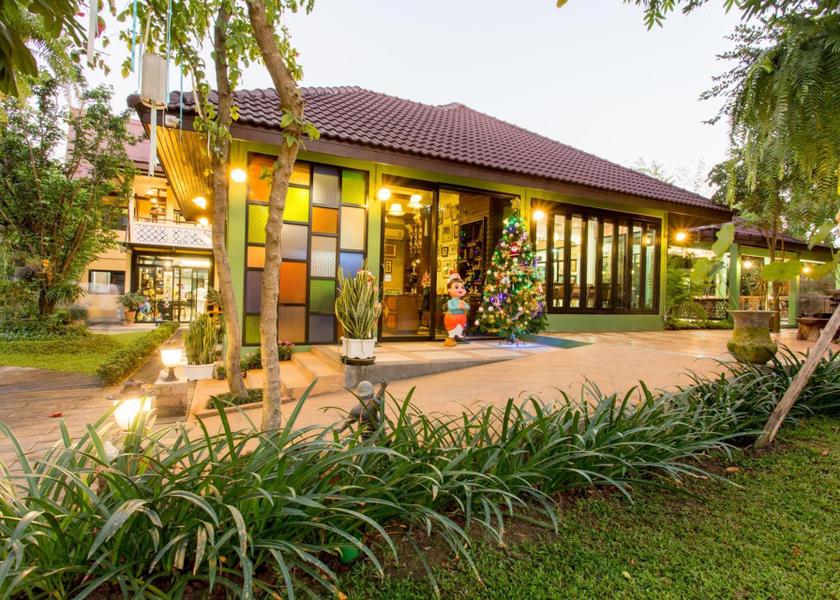 Lamphun Lamphun exterior view