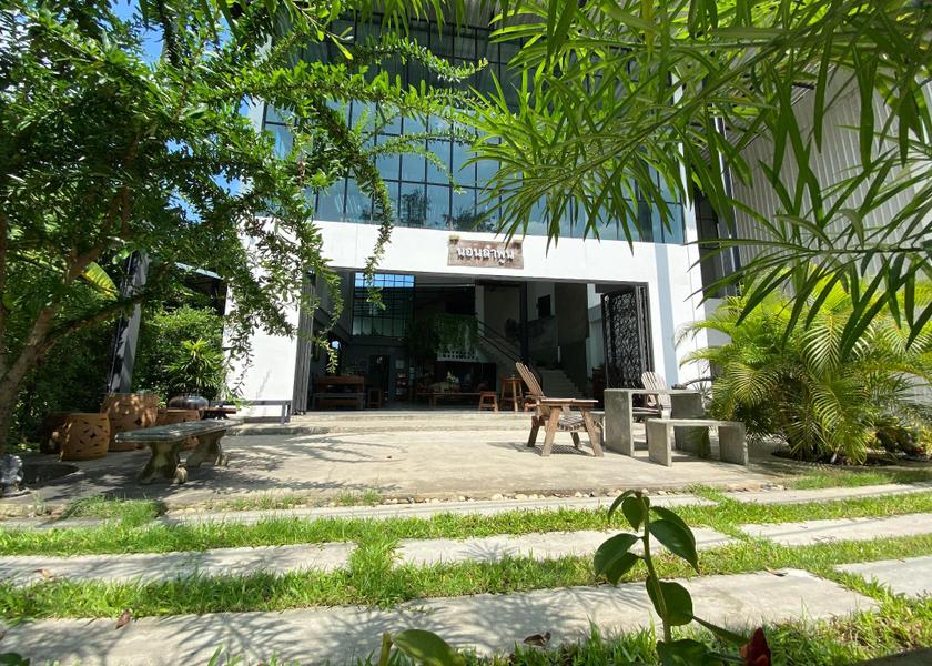 Lamphun Lamphun surrounding environment