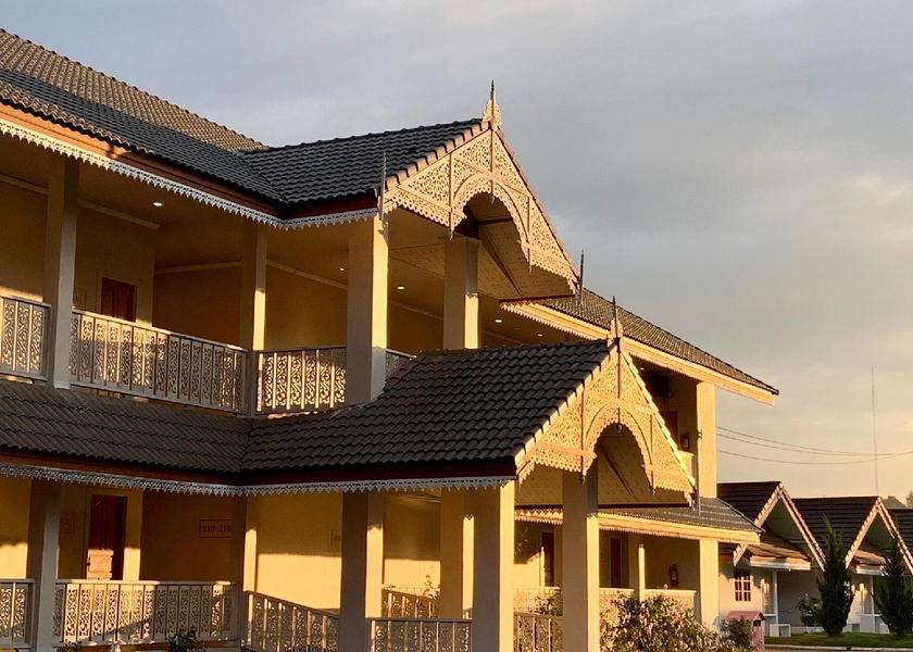 Lamphun Lamphun exterior view